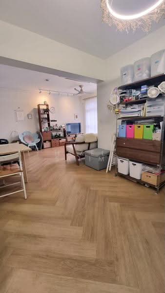 229B Sumang Lane, 229B Sumang Lane, Hougang / Punggol / Sengkang, 3 Bedrooms, 1,001 sqft, HDB Flat For Sale, by Hazel Salim, 500293980 - Living Room - PropertyGuru.com.sg
