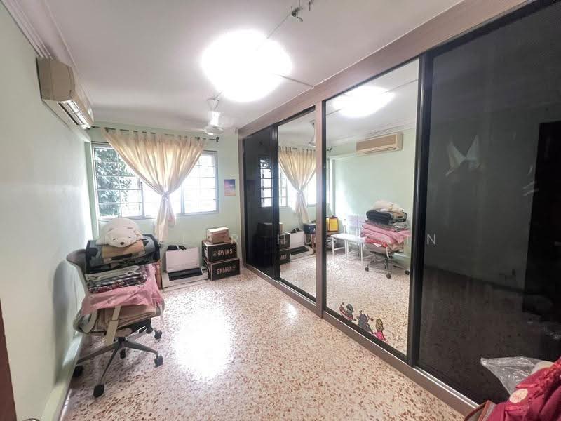 573 Cheng San Court, 573 Ang Mo Kio Avenue 3, Ang Mo Kio / Bishan / Thomson, 3 Bedrooms, 990 sqft, HDB Flat For Sale, by Nazeer Hussain, 500294000 - Bedroom - PropertyGuru.com.sg