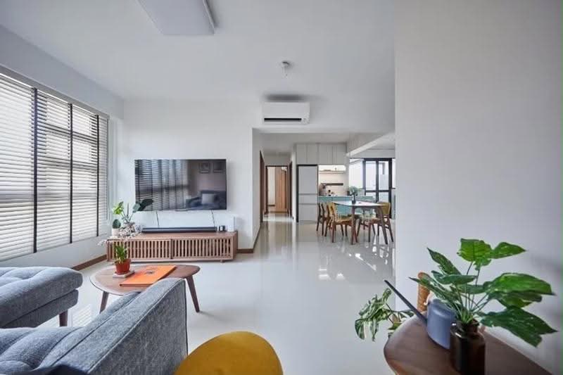 402B Fernvale Lane, 402B Fernvale Lane, Seletar / Yio Chu Kang, 3 Bedrooms, 1,001 sqft, HDB Flat For Sale, by Joy Shi 施谨婉, 500294012 - Living Room - PropertyGuru.com.sg