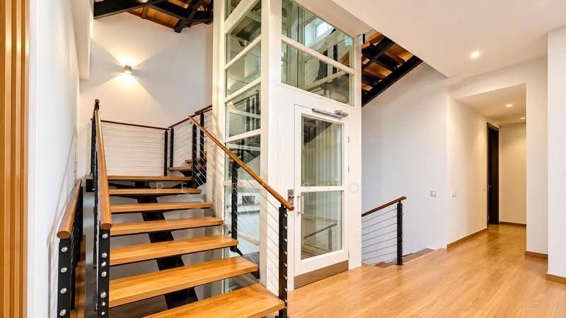 Rare 8 Bedroom Corner Terrace with Lift & Greenery in Kerong Vicinity, Kerong Walk, Kerong Lane, Wak Hassan, Sembawang / Yishun, 8 Bedrooms, 6,800 sqft, Corner Terrace For Sale, by Perry Siow, 500294016 - Interior - PropertyGuru.com.sg