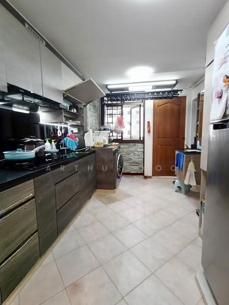 30 New Upper Changi Road, 30 New Upper Changi Road, Bedok / Upper East Coast, 2 Bedrooms, 700 sqft, HDB Flat For Sale, by Arthur Koo, 500294017 - Kitchen - PropertyGuru.com.sg