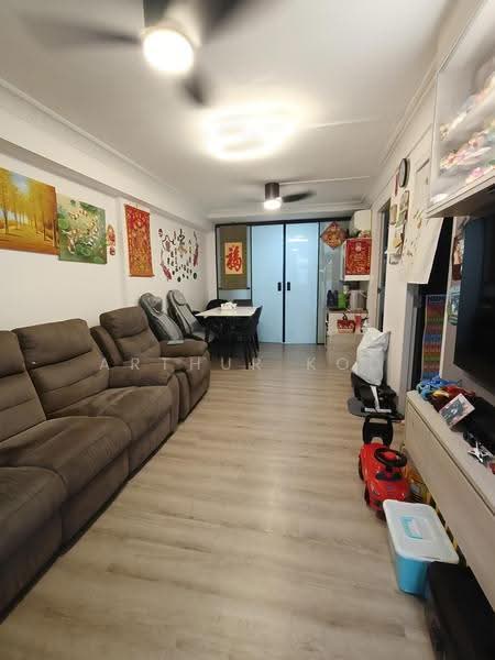 30 New Upper Changi Road, 30 New Upper Changi Road, Bedok / Upper East Coast, 2 Bedrooms, 700 sqft, HDB Flat For Sale, by Arthur Koo, 500294017 - Living Room - PropertyGuru.com.sg
