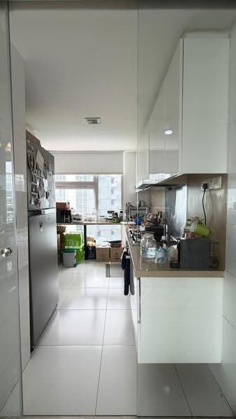 Belmond Green, 15 Balmoral Road, Tanglin / Holland / Bukit Timah, 3 Bedrooms, 1,270 sqft, Condominium For Rent, by Christina Tan, 500294024 - Kitchen - PropertyGuru.com.sg