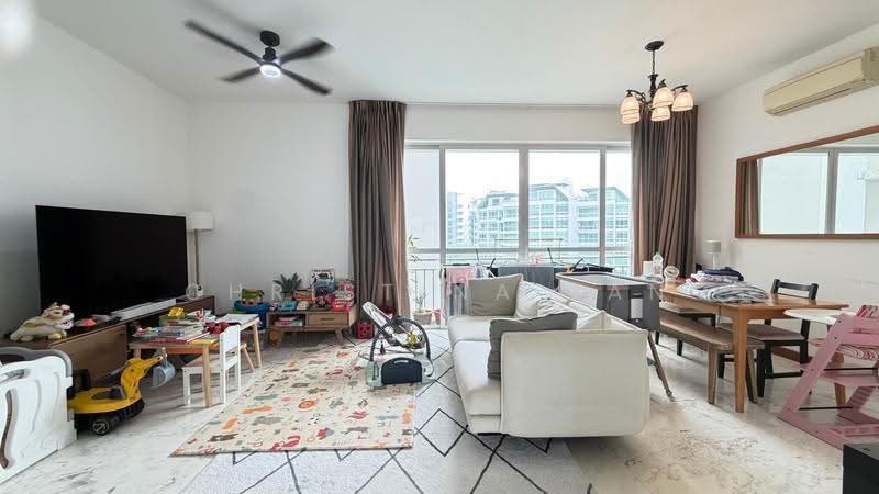Belmond Green, 15 Balmoral Road, Tanglin / Holland / Bukit Timah, 3 Bedrooms, 1,270 sqft, Condominium For Rent, by Christina Tan, 500294024 - Living Room - PropertyGuru.com.sg