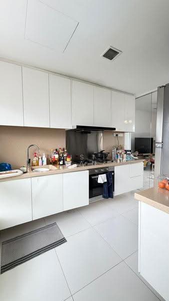 Belmond Green, 15 Balmoral Road, Tanglin / Holland / Bukit Timah, 3 Bedrooms, 1,270 sqft, Condominium For Rent, by Christina Tan, 500294024 - Kitchen - PropertyGuru.com.sg