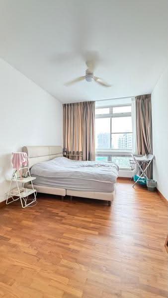Belmond Green, 15 Balmoral Road, Tanglin / Holland / Bukit Timah, 3 Bedrooms, 1,270 sqft, Condominium For Rent, by Christina Tan, 500294024 - Bedroom - PropertyGuru.com.sg