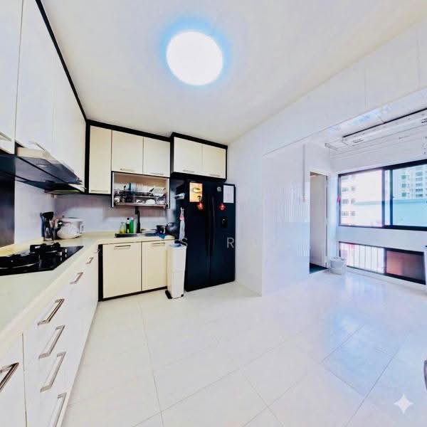 703 Pasir Ris Drive 10, 703 Pasir Ris Drive 10, Pasir Ris / Tampines, 3 Bedrooms, 1,206 sqft, HDB Flat For Sale, by Faris Rosli, 500294036 - Kitchen - PropertyGuru.com.sg