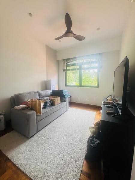 Rare Corner Terrace, Freehold, Beautifully Renovated, Hillview Crescent, Hillview Drive, Hillview Ave, Hillview Garden Estate, Bukit Panjang, Choa Chu Kang, Clementi Park / Upper Bukit Timah, 5 Bedrooms, 4,300 sqft, Corner Terrace For Sale, by Vivian Yang, 500294048 - Living Room - PropertyGuru.com.sg