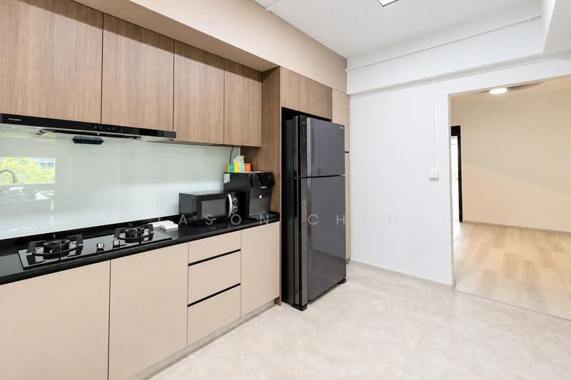 Thomson Grove, 586 Yio Chu Kang Road, Mandai / Upper Thomson, 3 Bedrooms, 1,485 sqft, Condominium For Sale, by Jason Chen, 500294065 - Kitchen - PropertyGuru.com.sg
