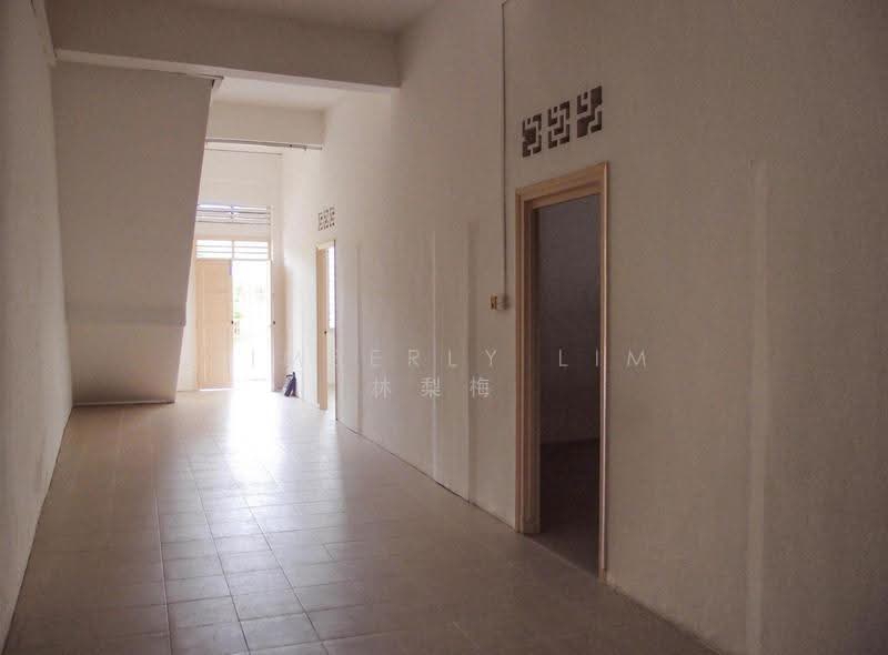 Flanders Square, Flanders Square , Farrer Park , Serangood, Farrer Park / Serangoon Rd, 1,334 sqft, Food & Beverage For Rent, by Kimberly Lim 林梨梅, 500294066 - Corridor - CommercialGuru.com.sg