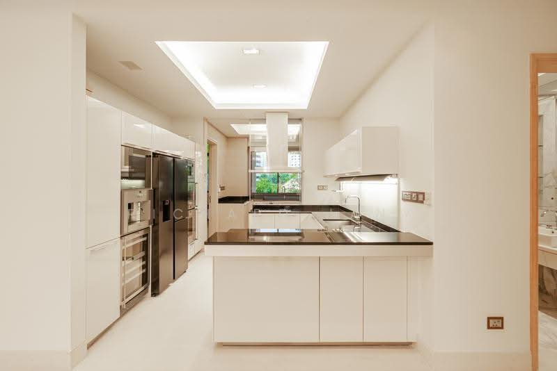 Gourmet Kitchen