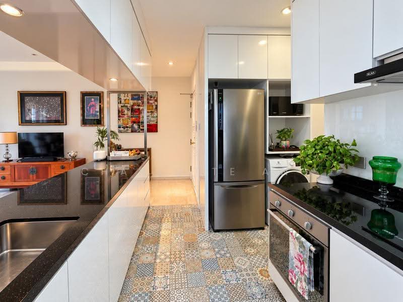 Eastwind Mansions, 102 Joo Chiat Terrace, East Coast / Marine Parade, 2 Bedrooms, 786 sqft, Condominium For Sale, by Charlotte Ang, 500294087 - Kitchen - PropertyGuru.com.sg