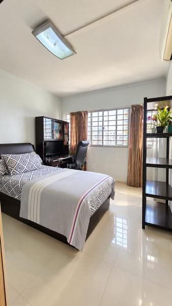208 Bukit Batok Street 21, 208 Bukit Batok Street 21, Dairy Farm / Bukit Panjang / Choa Chu Kang, 3 Bedrooms, 1,119 sqft, HDB Flat For Sale, by Natalie Indra, 500294099 - Bedroom - PropertyGuru.com.sg