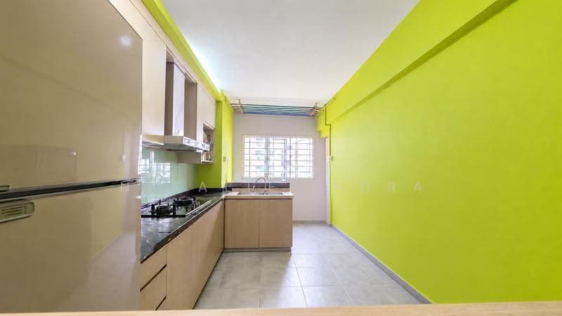 208 Bukit Batok Street 21, 208 Bukit Batok Street 21, Dairy Farm / Bukit Panjang / Choa Chu Kang, 3 Bedrooms, 1,119 sqft, HDB Flat For Sale, by Natalie Indra, 500294099 - Kitchen - PropertyGuru.com.sg