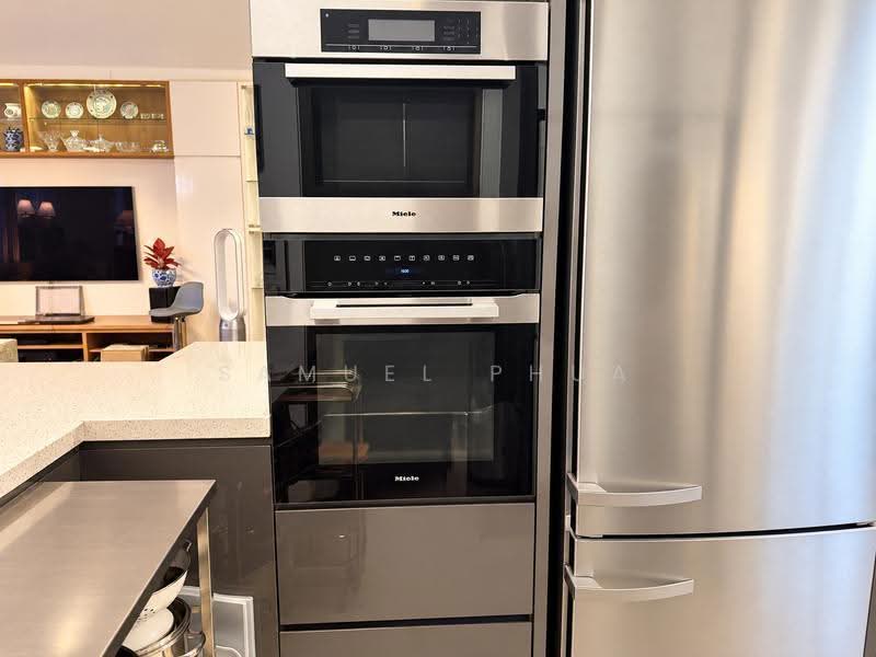 118C Jalan Membina, 118C Jalan Membina, Alexandra / Commonwealth, 3 Bedrooms, 1,184 sqft, HDB Flat For Sale, by Samuel Phua, 500294101 - Kitchen - PropertyGuru.com.sg