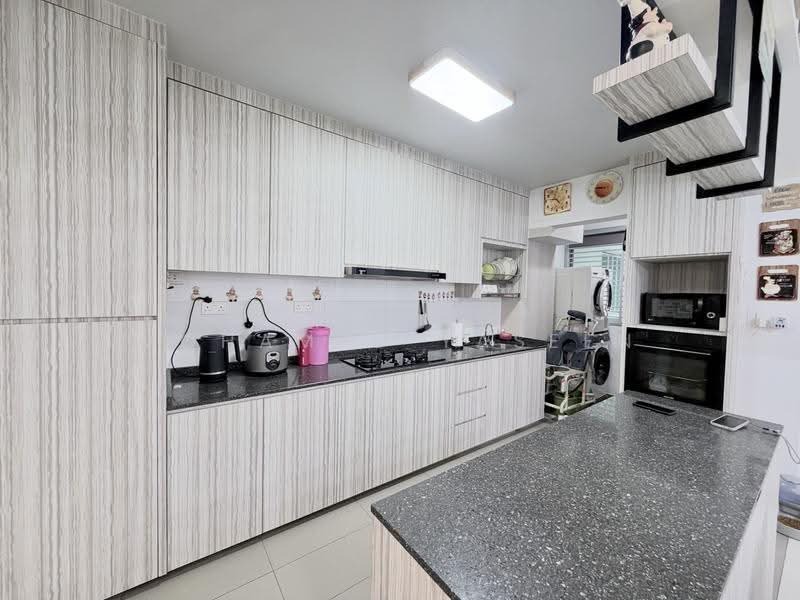 126A Canberra Street, 126A Canberra Street, Sembawang / Yishun, 3 Bedrooms, 1,216 sqft, HDB Flat For Sale, by Mohamed Yaseen, 500294106 - Kitchen - PropertyGuru.com.sg