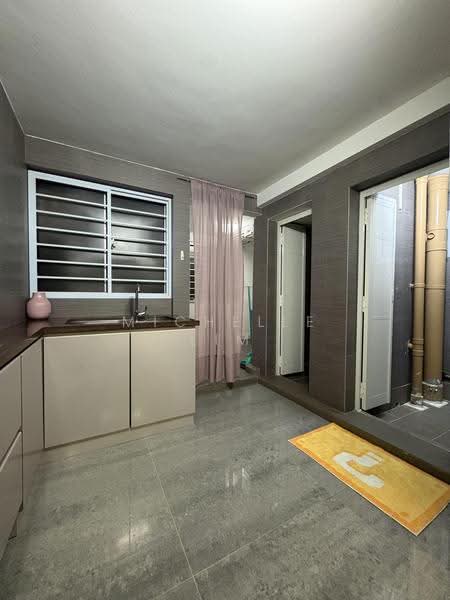 129 Bukit Merah View, 129 Bukit Merah View, Alexandra / Commonwealth, Room Rental, 100 sqft, HDB Flat For Rent, by Michelle Lim, 500294107 - Kitchen - PropertyGuru.com.sg