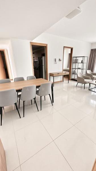 The Beacon, 130 Cantonment Road, Chinatown / Tanjong Pagar, 3 Bedrooms, 1,109 sqft, Apartment For Rent, by Lawrence Tan, 500294108 - Dining Room - PropertyGuru.com.sg