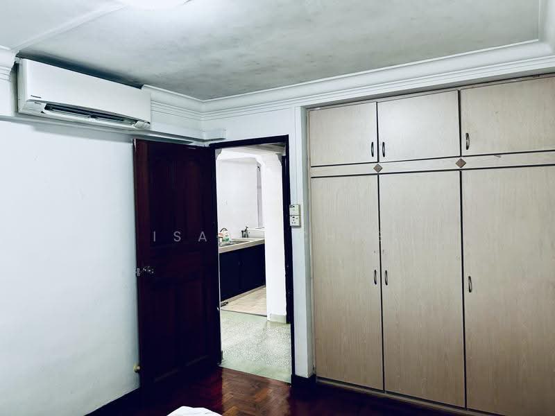 4 Jalan Batu, 4 Jalan Batu, East Coast / Marine Parade, 2 Bedrooms, 721 sqft, HDB Flat For Rent, by Isaac Chee, 500294117 - Kitchen - PropertyGuru.com.sg