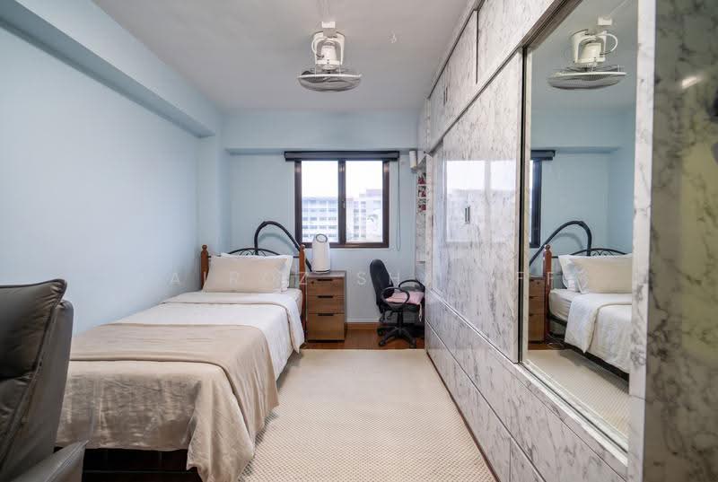 678 Choa Chu Kang Crescent, 678 Choa Chu Kang Crescent, Dairy Farm / Bukit Panjang / Choa Chu Kang, 4 Bedrooms, 1,313 sqft, HDB Flat For Sale, by Fairoz Shariff, 500294118 - Bedroom - PropertyGuru.com.sg