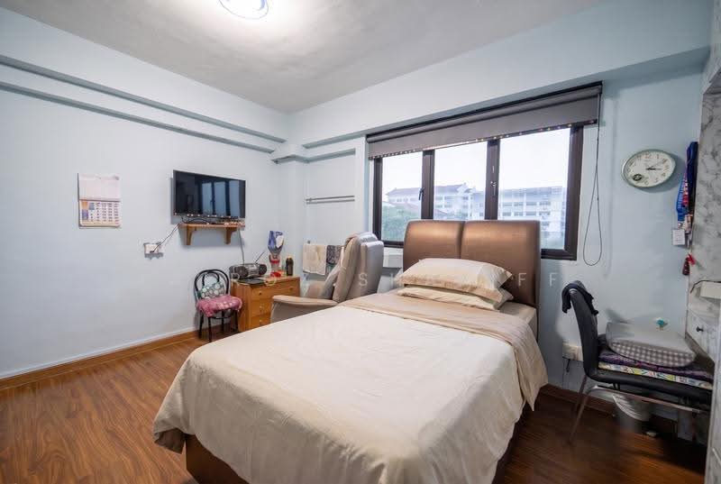 678 Choa Chu Kang Crescent, 678 Choa Chu Kang Crescent, Dairy Farm / Bukit Panjang / Choa Chu Kang, 4 Bedrooms, 1,313 sqft, HDB Flat For Sale, by Fairoz Shariff, 500294118 - Master Bedroom - PropertyGuru.com.sg
