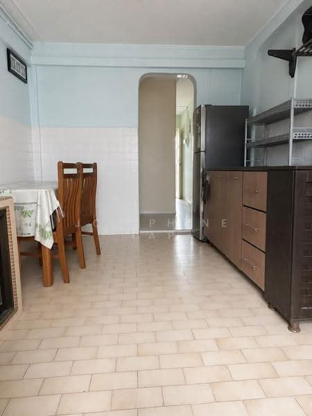 535 Bedok North Street 3, 535 Bedok North Street 3, Bedok / Upper East Coast, 2 Bedrooms, 646 sqft, HDB Flat For Sale, by Josephine Yap, 500294131 - Kitchen - PropertyGuru.com.sg