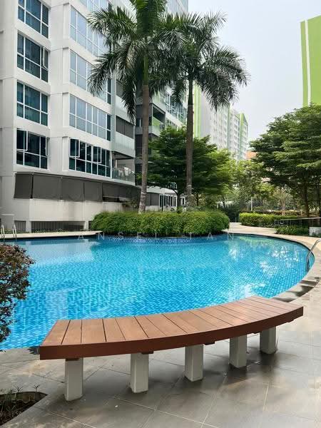The Tampines Trilliant, 21 Tampines Central 7, Pasir Ris / Tampines, Room Rental, 130 sqft, Condominium For Rent, by Ansel Tan, 500294150 - Pool - PropertyGuru.com.sg