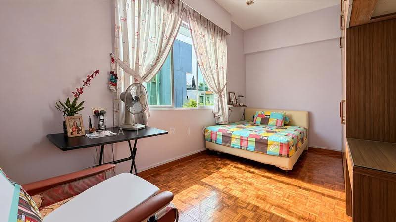 Detached Home near Kembangan MRT, Eunos / Geylang / Paya Lebar, 4 Bedrooms, 4,800 sqft, Detached House For Sale, by Iainrick Hu, 500294157 - Bedroom - PropertyGuru.com.sg