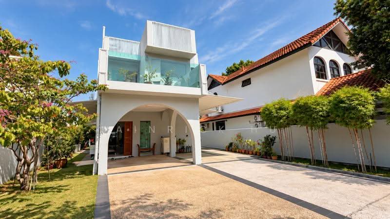 Detached Home near Kembangan MRT, Eunos / Geylang / Paya Lebar, 4 Bedrooms, 4,800 sqft, Detached House For Sale, by Iainrick Hu, 500294157 - Exterior - PropertyGuru.com.sg