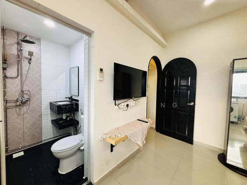 Seran Court, 2A Wolskel Road, Macpherson / Potong Pasir, 1 Bedroom, 300 sqft, Apartment For Rent, by Claudia Ong, 500294172 - Bathroom - PropertyGuru.com.sg