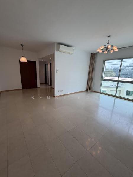 The Clearwater, 4 Bedok Reservoir View, Bedok / Upper East Coast, 3 Bedrooms, 1,378 sqft, Condominium For Rent, by Benny Poh, 500294187 - Living Room - PropertyGuru.com.sg