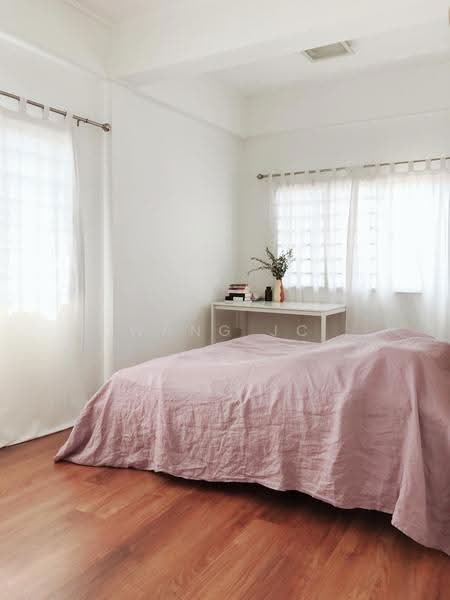 Spacious Joo Chiat road Walkup, Joo Chiat Road, East Coast / Marine Parade, 3 Bedrooms, 1,033 sqft, Walk-up Apartment For Sale, by Wang JC, 500294194 - Bedroom - PropertyGuru.com.sg