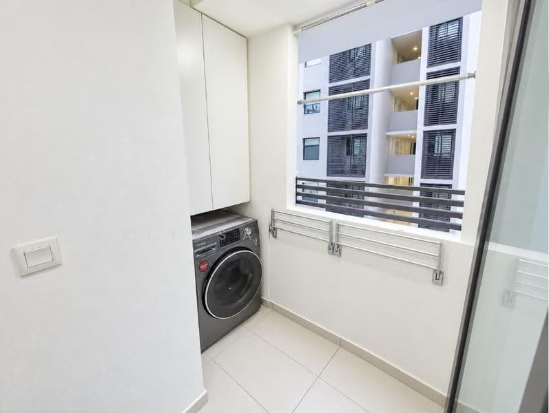The Topiary, 11 Fernvale Lane, Seletar / Yio Chu Kang, 3 Bedrooms, 1,259 sqft, Condominium For Sale, by Klyssa Chong, 500294195 - Balcony - PropertyGuru.com.sg