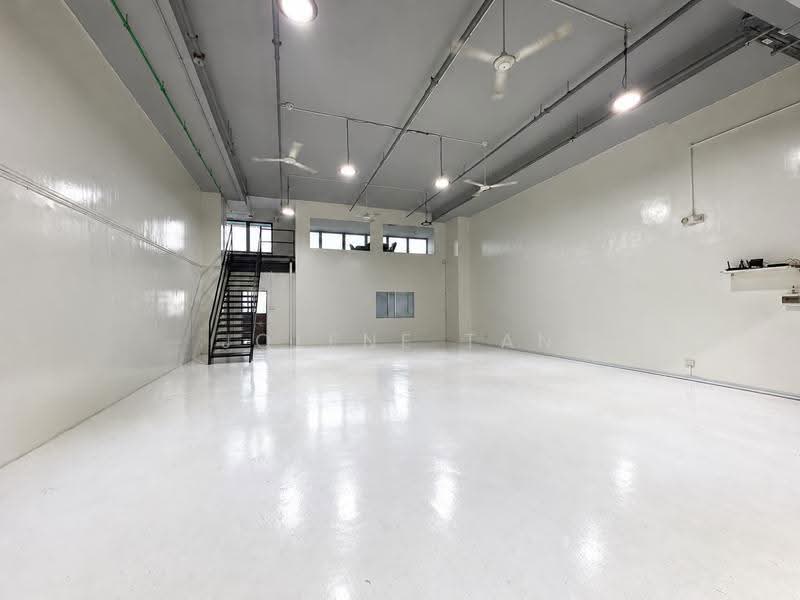 Carros Centre, 60 JALAN LAM HUAT, Admiralty / Woodlands, 3,380 sqft, Factory / Workshop (B2) For Sale, by Jolene Tan, 500294203 - Interior - CommercialGuru.com.sg