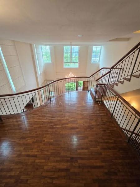 BEST BUY. NORTH/SOUTH FACING (9693.8899 发发久久), Bedok / Upper East Coast, 6 Bedrooms, 4,000 sqft, Corner Terrace For Sale, by Denny Lim, 500294205 - Interior - PropertyGuru.com.sg