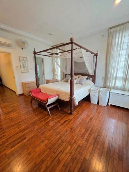 BEST BUY. NORTH/SOUTH FACING (9693.8899 发发久久), Bedok / Upper East Coast, 6 Bedrooms, 4,000 sqft, Corner Terrace For Sale, by Denny Lim, 500294205 - Bedroom - PropertyGuru.com.sg