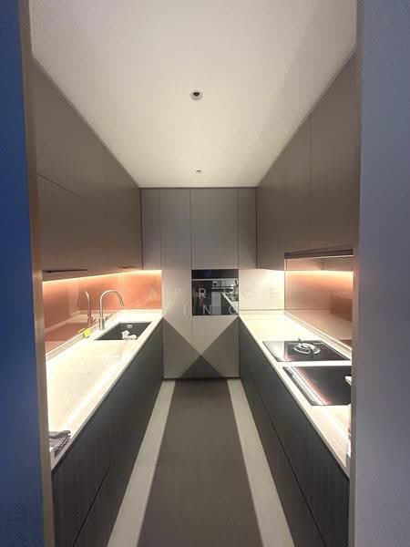 Watermark Robertson Quay, 5 Rodyk Street, Orchard / River Valley, 3 Bedrooms, 1,668 sqft, Condominium For Sale, by Caprice Ling, 500294207 - Kitchen - PropertyGuru.com.sg