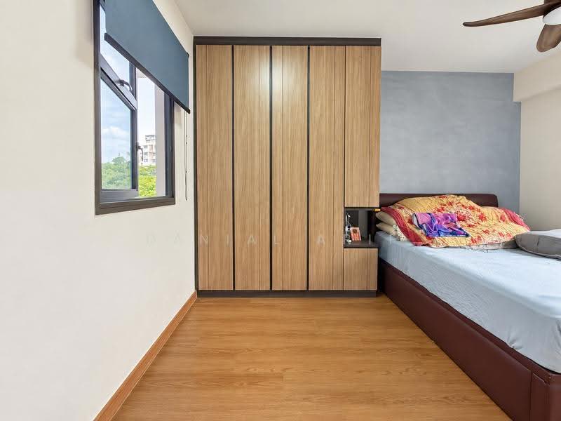 479B Yishun Street 42, 479B Yishun Street 42, Sembawang / Yishun, 3 Bedrooms, 1,001 sqft, HDB Flat For Sale, by Danial Arif, 500294212 - Master Bedroom - PropertyGuru.com.sg