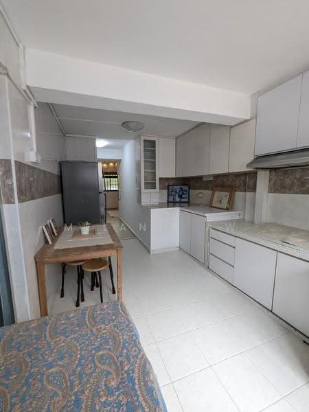 8 Telok Blangah Crescent, 8 Telok Blangah Crescent, Harbourfront / Telok Blangah, 2 Bedrooms, 700 sqft, HDB Flat For Rent, by Melanie Aw, 500294213 - Kitchen - PropertyGuru.com.sg