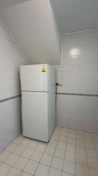 Siglap Centre, 55 Siglap Road, East Coast / Marine Parade, 3 Bedrooms, 1,290 sqft, Apartment For Rent, by Cheryl Tho, 500294220 - PropertyGuru.com.sg