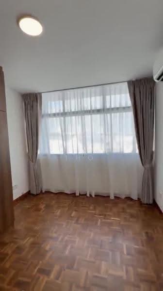 Siglap Centre, 55 Siglap Road, East Coast / Marine Parade, 3 Bedrooms, 1,290 sqft, Apartment For Rent, by Cheryl Tho, 500294220 - Master bedroom - PropertyGuru.com.sg