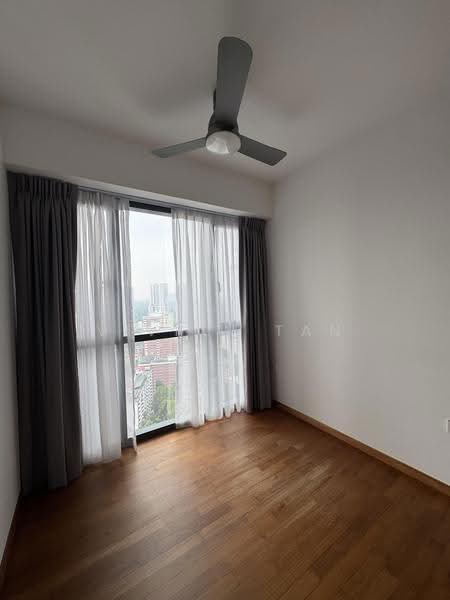 Stirling Residences, 25 Stirling Road, Alexandra / Commonwealth, 3 Bedrooms, 883 sqft, Condominium For Sale, by Vivian Tan, 500294228 - Interior - PropertyGuru.com.sg