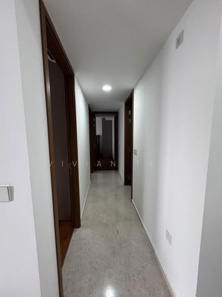 Stirling Residences, 25 Stirling Road, Alexandra / Commonwealth, 3 Bedrooms, 883 sqft, Condominium For Sale, by Vivian Tan, 500294228 - Corridor - PropertyGuru.com.sg