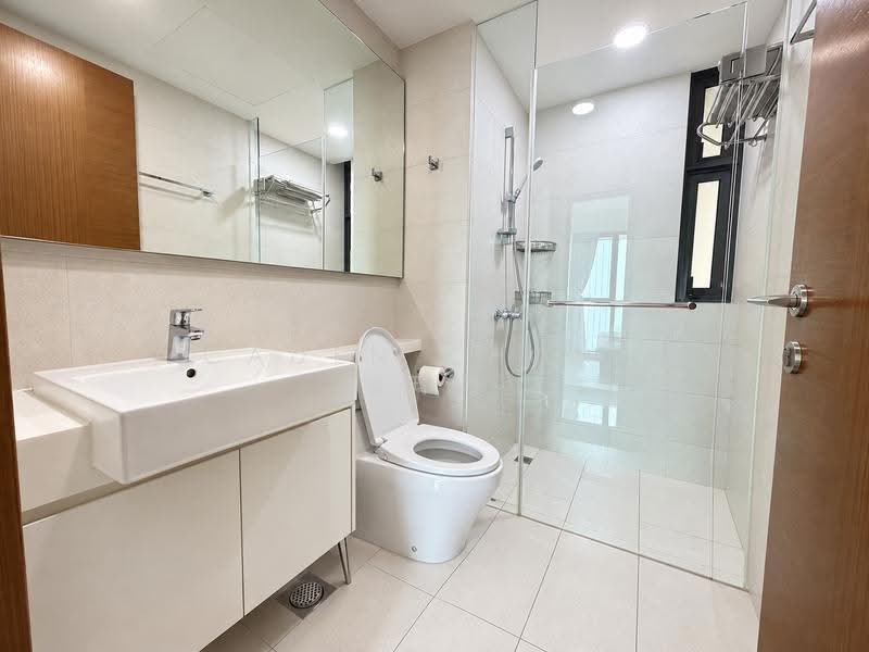 The Topiary, 11 Fernvale Lane, Seletar / Yio Chu Kang, 3 Bedrooms, 904 sqft, Condominium For Rent, by Caden Chong 鍾瑋熜, 500294236 - Bathroom - PropertyGuru.com.sg