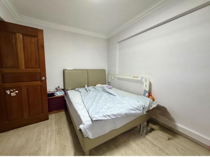 264 Waterloo Street, 264 Waterloo Street, Beach Road / Bugis / Rochor, 2 Bedrooms, 732 sqft, HDB Flat For Rent, by Carol Liew, 500294241 - Bedroom - PropertyGuru.com.sg