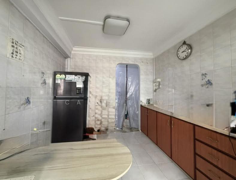 264 Waterloo Street, 264 Waterloo Street, Beach Road / Bugis / Rochor, 2 Bedrooms, 732 sqft, HDB Flat For Rent, by Carol Liew, 500294241 - Kitchen - PropertyGuru.com.sg