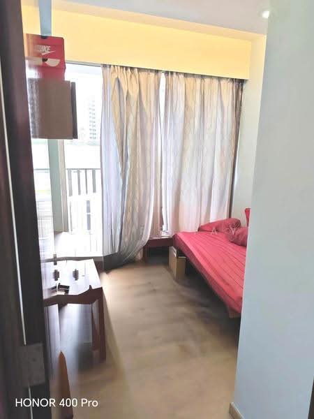 Heron Bay, 57 Upper Serangoon View, Hougang / Punggol / Sengkang, 3 Bedrooms, 1,033 sqft, Condominium For Sale, by Claire Tay, 500294245 - Living Room - PropertyGuru.com.sg