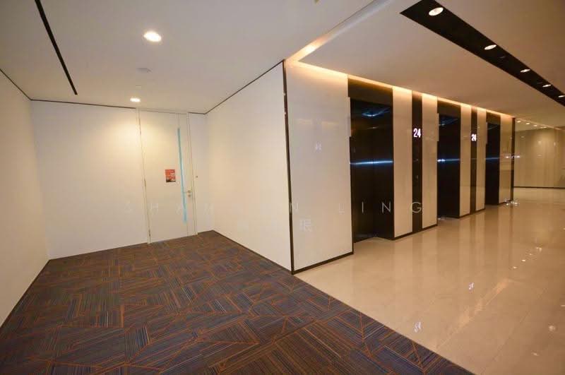 Suntec City Tower, 6 Temasek Boulevard, Boat Quay / Raffles Place / Marina, 3,200 sqft, Office For Rent, by Shannon Ling 林志珉, 500294261 - Corridor - CommercialGuru.com.sg