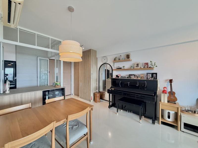475C Upper Serangoon Crescent, 475C Upper Serangoon Crescent, Hougang / Punggol / Sengkang, 3 Bedrooms, 1,173 sqft, HDB Flat For Sale, by TJHAI C. (TJ), 500294266 - Dining Room - PropertyGuru.com.sg