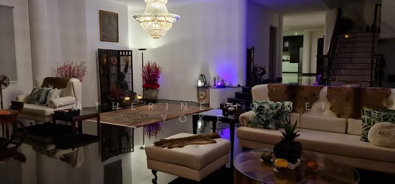Swiss Club Road GCBA 2-sty Bungalow Short Stroll to Main Road, jalan senandong, Newton / Novena, 6 Bedrooms, 8,000 sqft, Good Class Bungalow For Sale, by Catherine Ho Mei Yoke, 500294270 - Living Room - PropertyGuru.com.sg